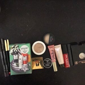 HUGE MAKEUP BUNDLE! 16 high-end Makeup pieces!
